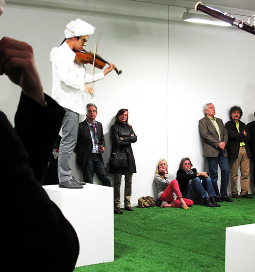 Violine 1: Myungeun Lee, Violine 2: Yeo-Jin Noh, Viola: Hyun Jin Kim, Bassoon: Kyung Hwan Choi